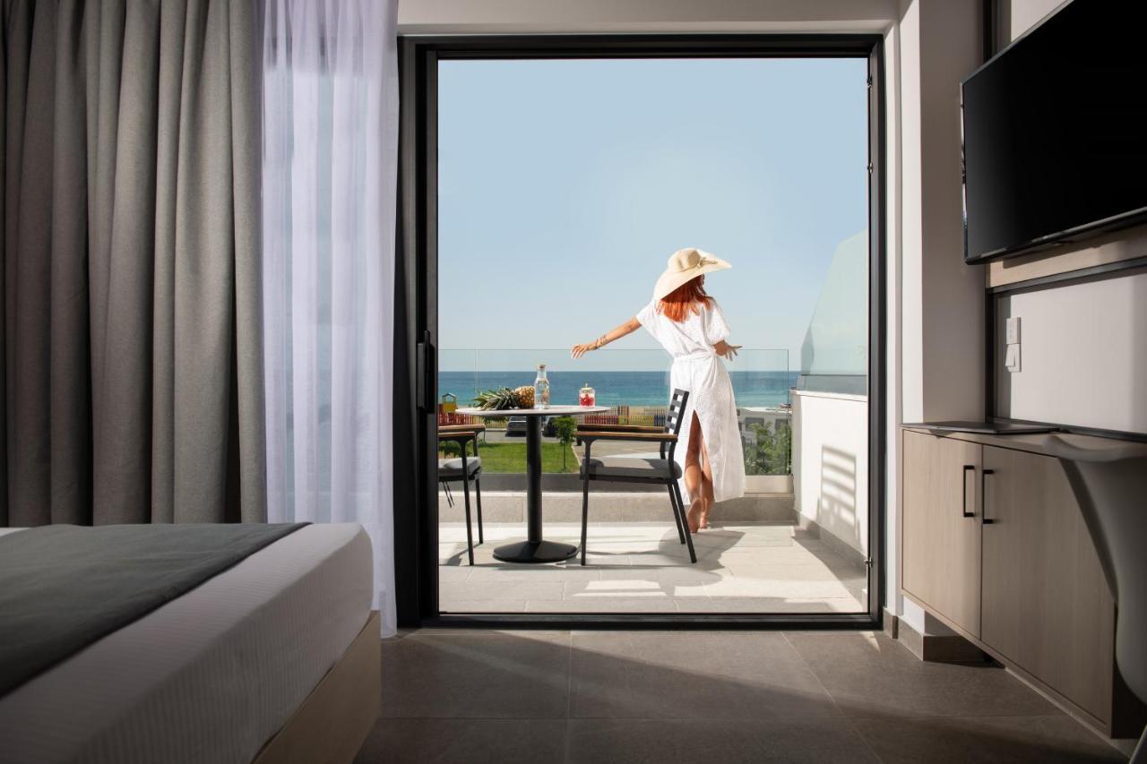 Sky Luxury Suites Sarti Luaran gambar