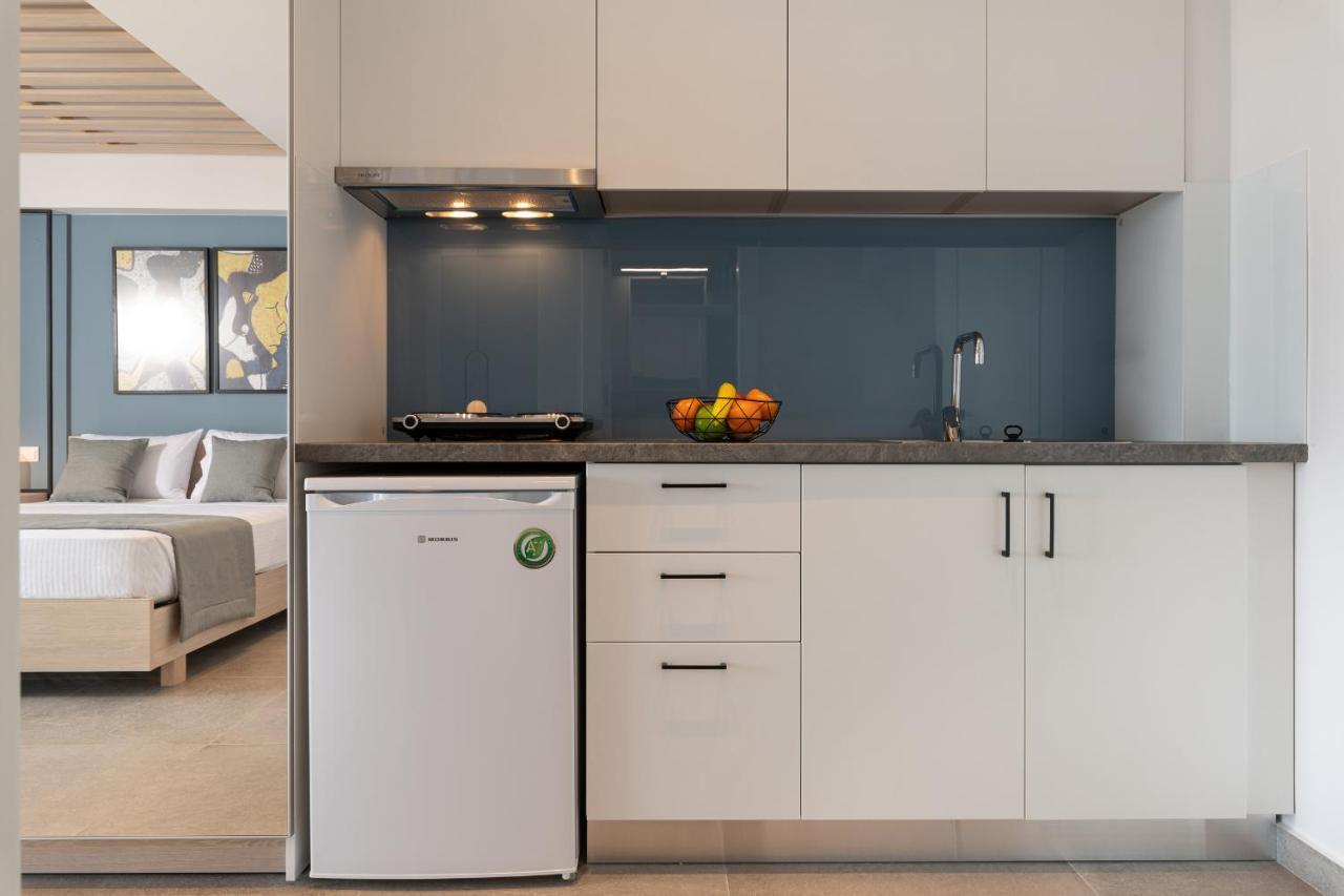 Sky Luxury Suites Sarti Luaran gambar